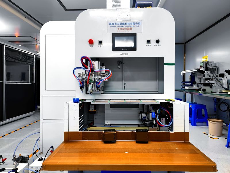 Shenzhen Tianxianwei Technology Co., Ltd. linea di produzione del fabbricante